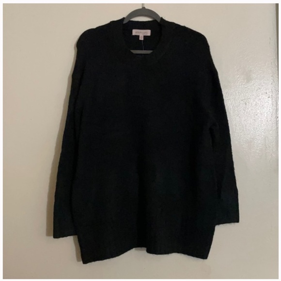 Black oversized wool blend soft sweater - Picture 2 of 2